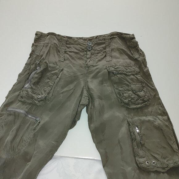 PETE & GRETA Woman's Mid Rise Embroidered Cargo Joggers Size 4 Used - Picture 5 of 8